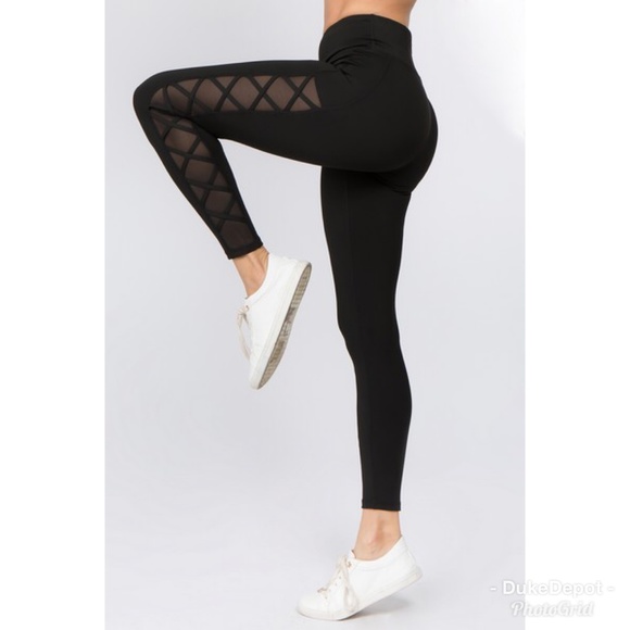 Yelete Active Lace-Up Mesh Side Workout Leggings - Picture 2 of 8
